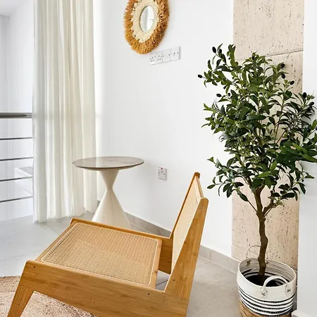 Apartament Elli Azure Loft & 2-floor Boho Duplex With Rooftop Terrace & Infinity View CYPRUS