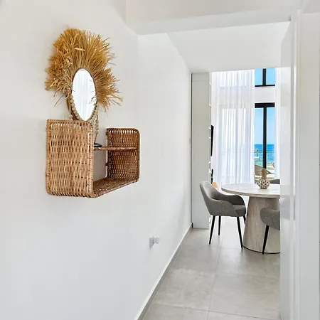 Elli Azure Loft & 2-floor Boho Duplex With Rooftop Terrace & Infinity View Apartament CYPRUS