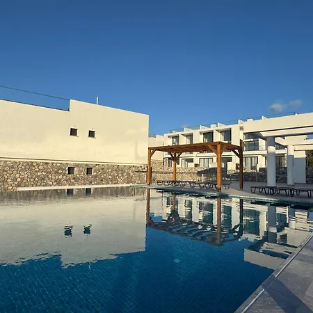 Apartament Elli Azure Loft & 2-floor Boho Duplex With Rooftop Terrace & Infinity View *